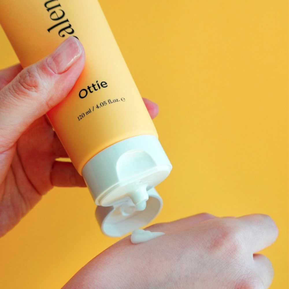 OTTIE Calendula LHA Mild Peeling Gel, 120 ml - Image 2