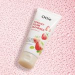 OTTIE Fruit Yogurt Foam Cleanser Strawberry, 150ml